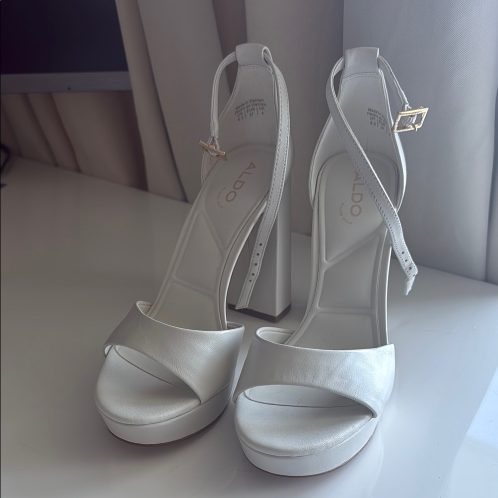 NEW Aldo White Stiletto Heels with Ankle Strap